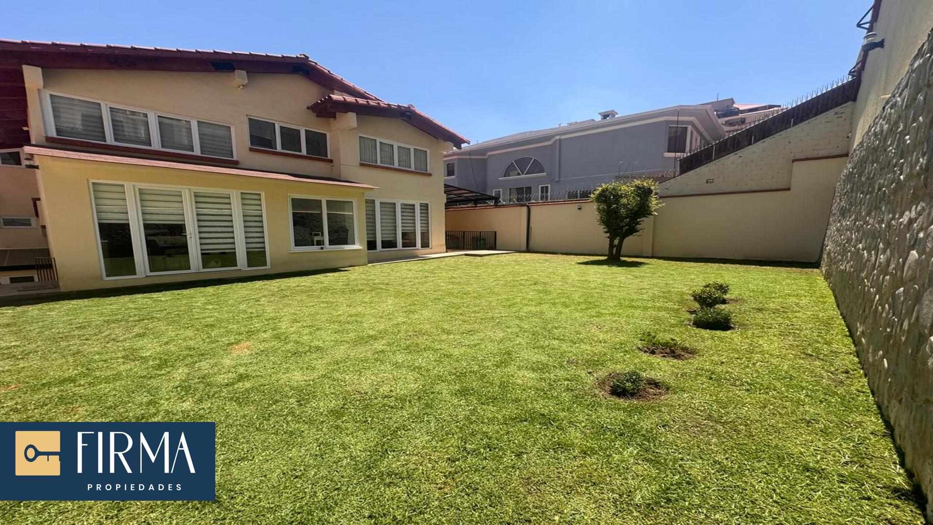 Casa en AlquilerCASA EN ALQUILER CON GARZONIER INDEPENDIENTE, IRPAVI BAJO 4 dormitorios 6 baños 3 parqueos Foto 1