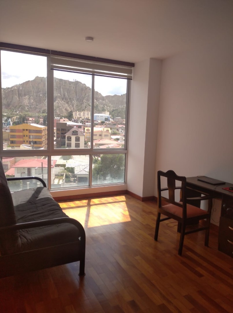 Departamento en Irpavi en La Paz 2 dormitorios 2 baños 1 parqueos Foto 2