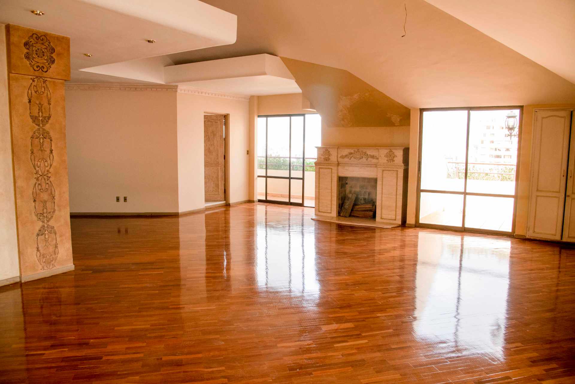 Departamento en Cala Cala en Cochabamba 4 dormitorios 5 baños 1 parqueos Foto 13