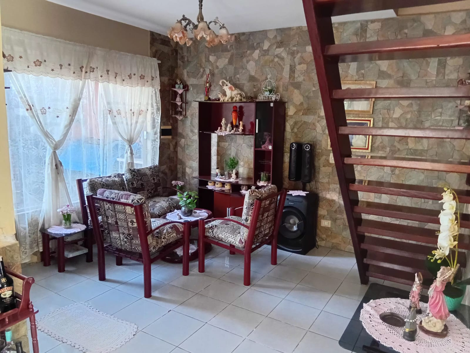 Casa en VentaBarrio el Arenal C/7 #12 6 dormitorios 5 baños 3 parqueos Foto 12