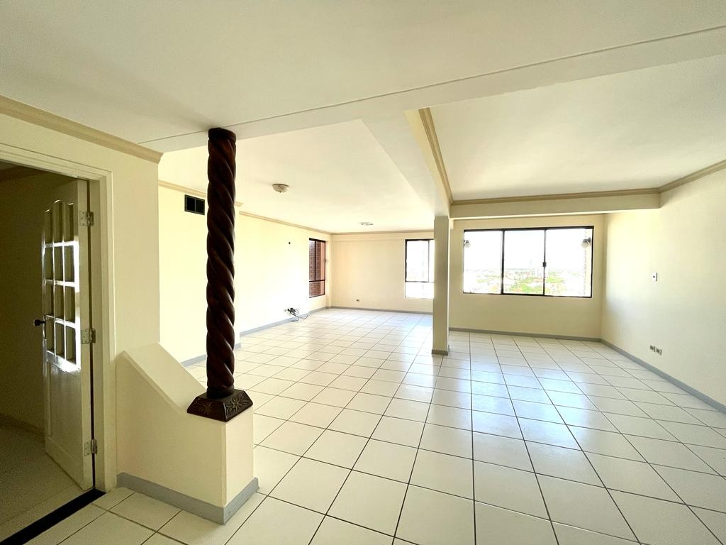 Departamento Edificio Los Mangales, Calle Cochabamba esquina Av. Irala, sobre el primer anillo  Foto 2