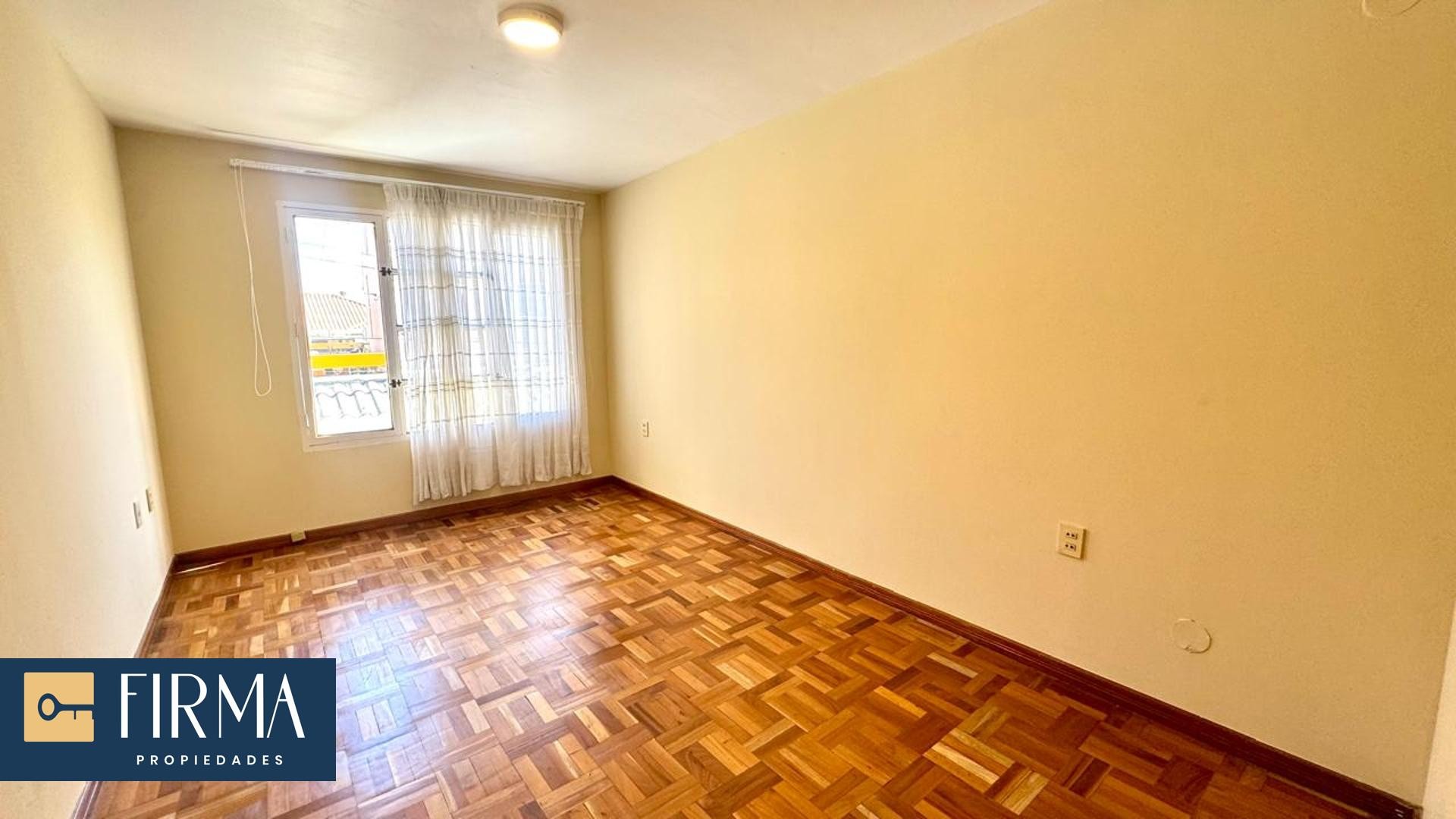 Casa en AlquilerCASA EN ALQUILER, MESETA DE ACHUMANI 4 dormitorios 4 baños 3 parqueos Foto 20