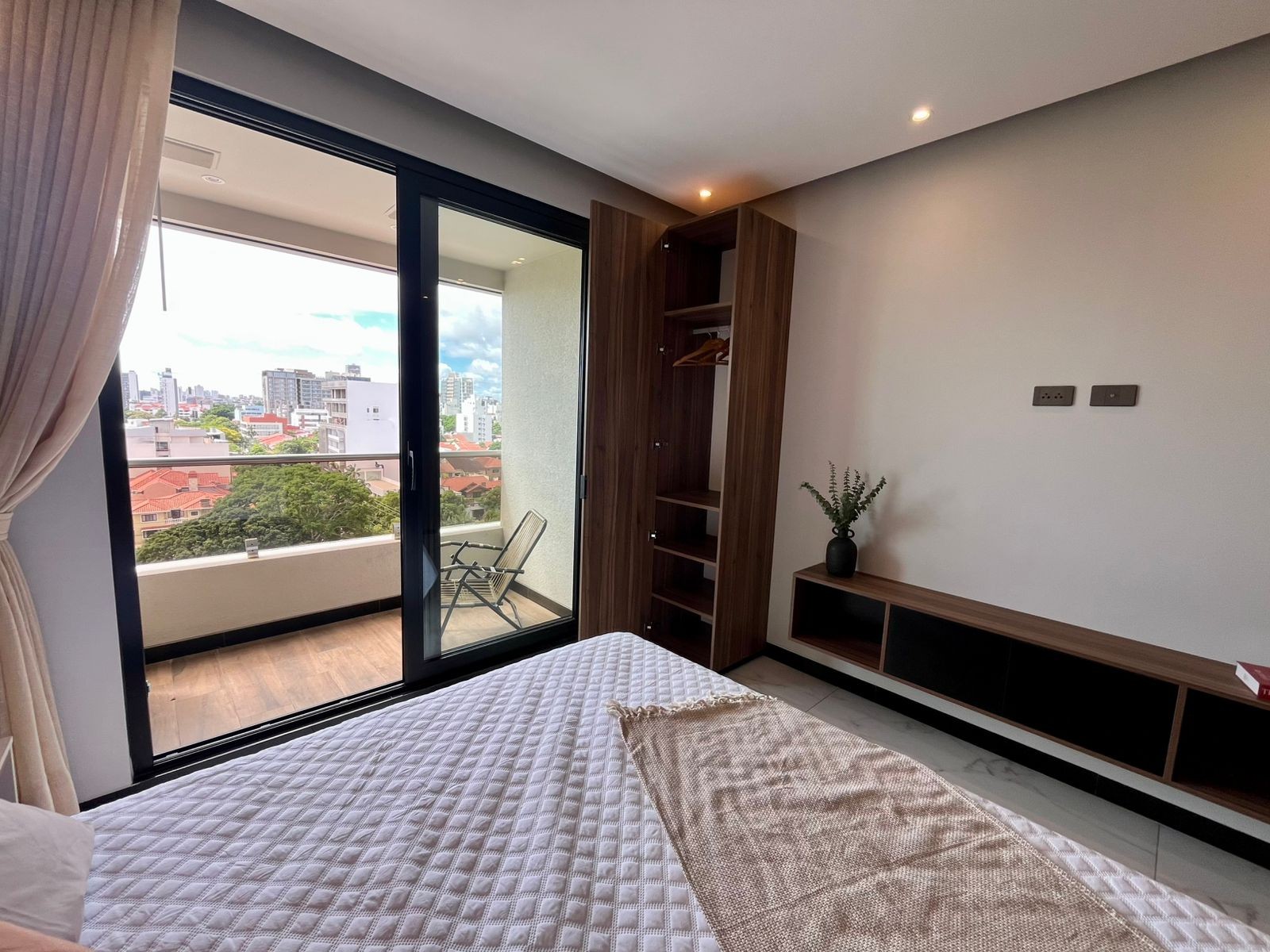 Departamento en Equipetrol en Santa Cruz de la Sierra 1 dormitorios 1 baños 1 parqueos Foto 5