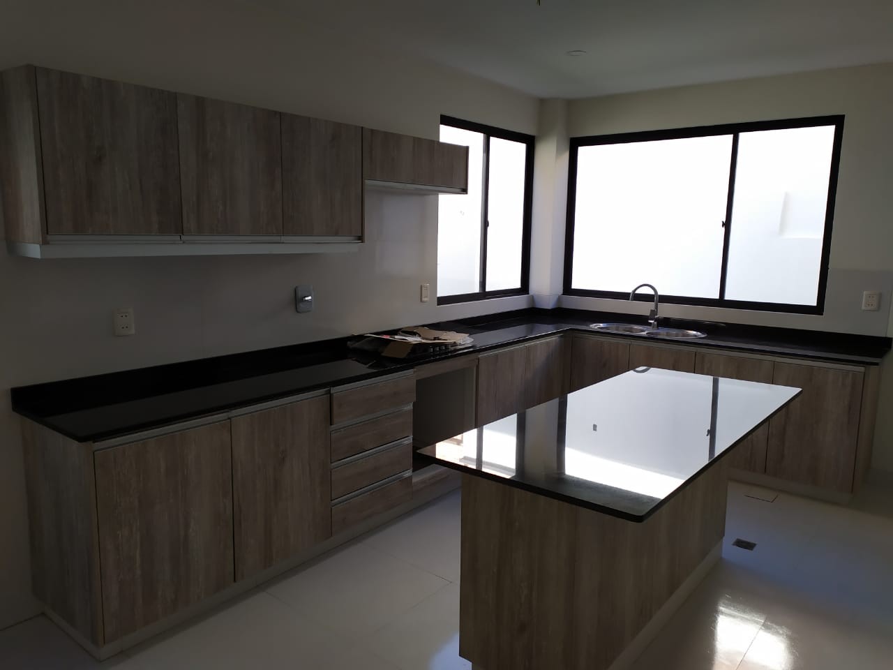 Casa en Achumani en La Paz 3 dormitorios 4 baños 2 parqueos Foto 21