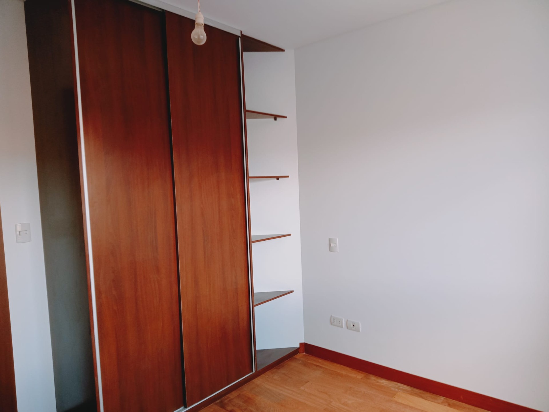 Departamento en Calacoto en La Paz 3 dormitorios 3 baños 1 parqueos Foto 7