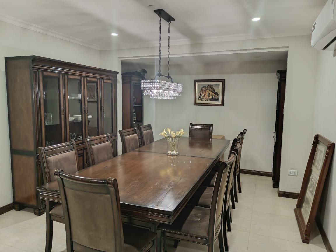 En Alquiler a $us 1,100 Foto 11