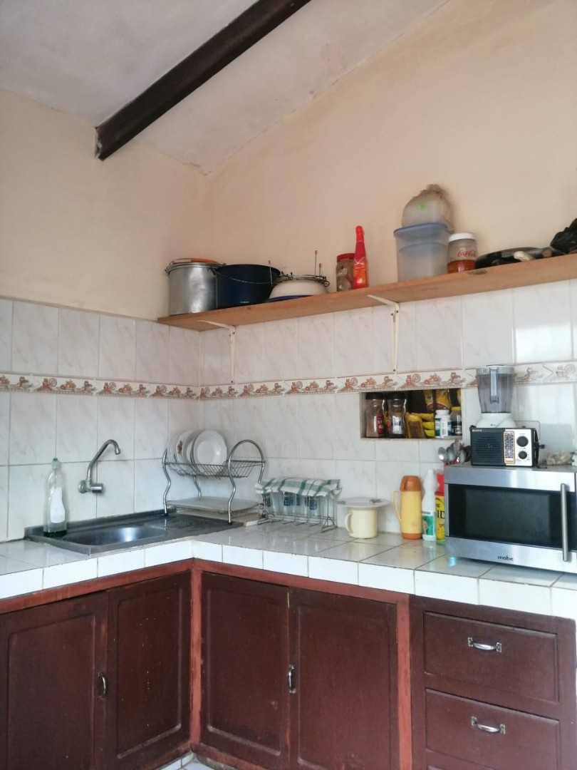 Casa en Entre 5to y 6to anillo Este en Santa Cruz de la Sierra 6 dormitorios 2 baños 4 parqueos Foto 27