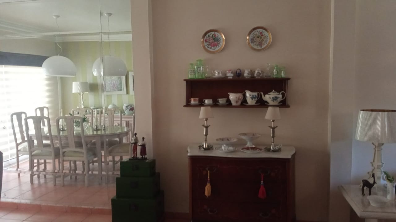 Casa Barrio Equipetrol 2do anillo Foto 13