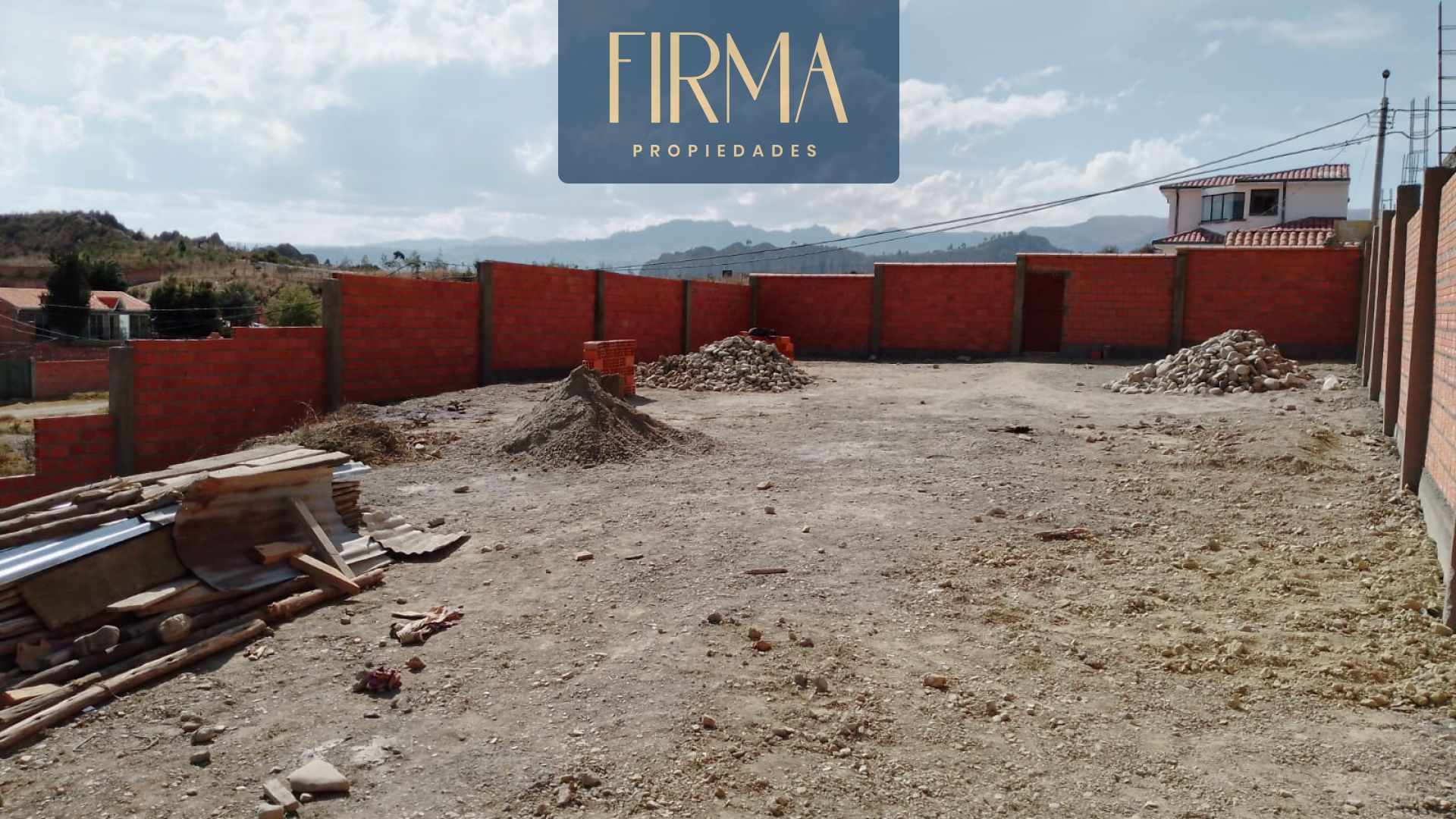 Terreno TERRENO EN VENTA EN ACHUMANI (CONDORES LAKOTA) Foto 1