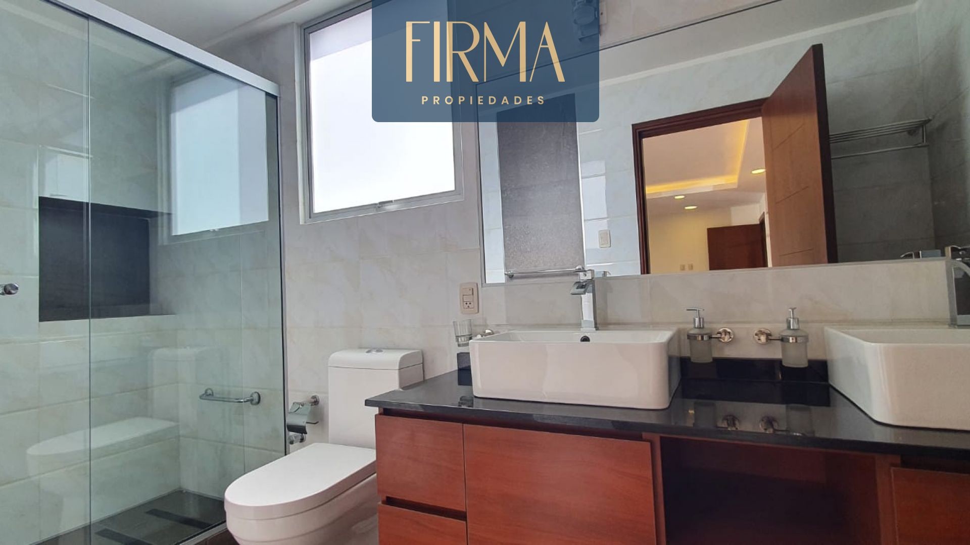 En Alquiler a $us 2,000 Foto 6