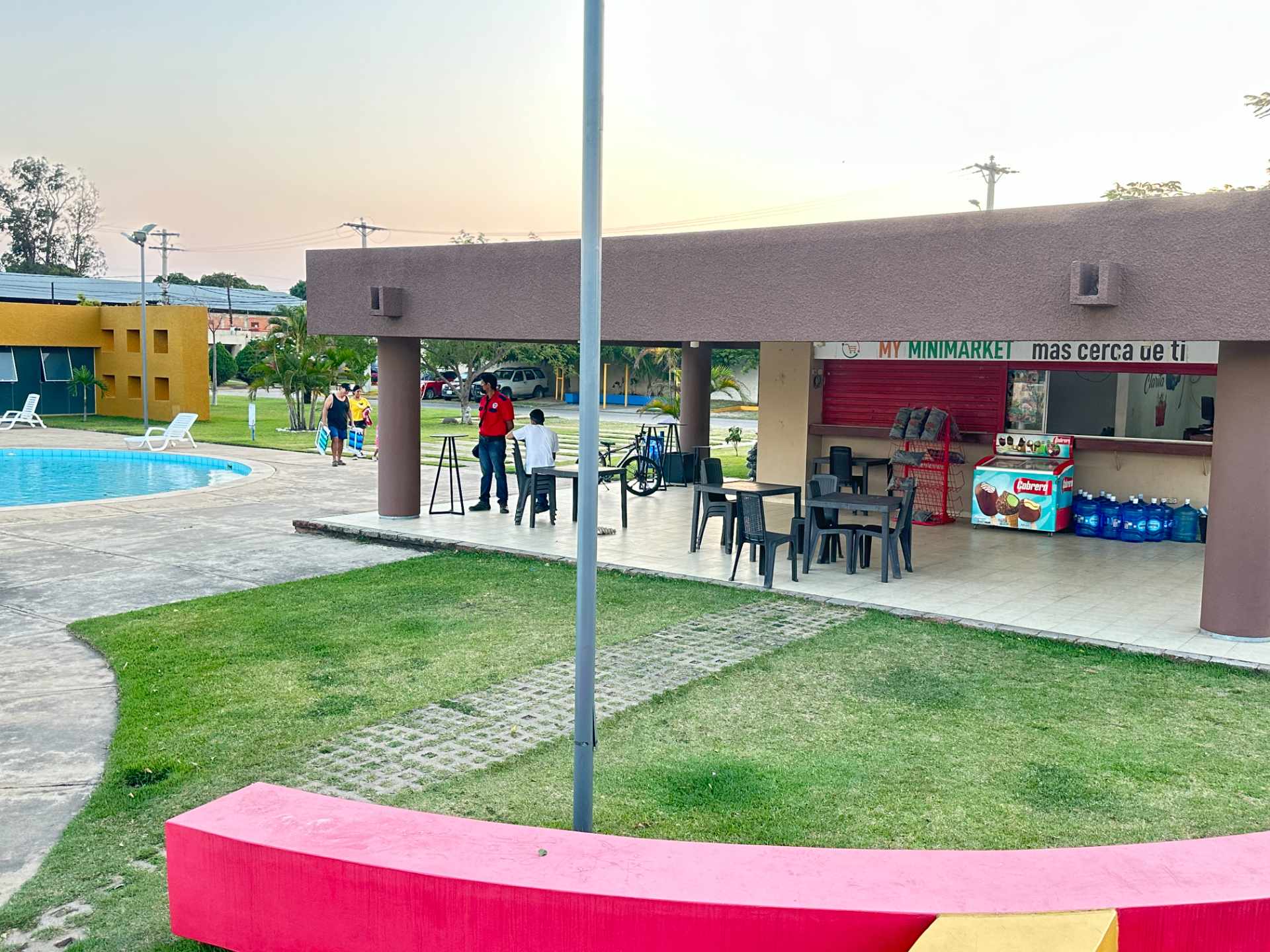 Casa en VentaSobre Carretera al Norte km 8, Condominio Sevilla Norte 2 Foto 8