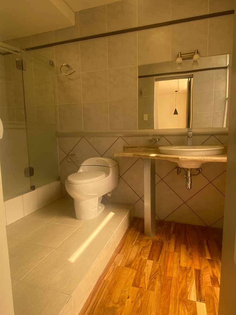 Departamento Av las Violetas #22 Altura calle 31 Foto 8