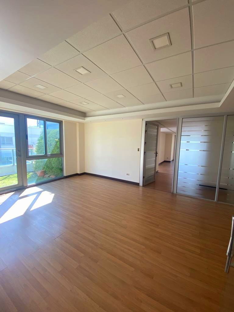 En Alquiler a $us 2,200 Foto 12