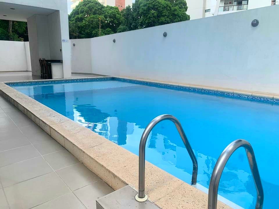 Departamento en VentaAlameda Potosí casi esquina Irala Edificio Torre Vanguardia  Foto 3