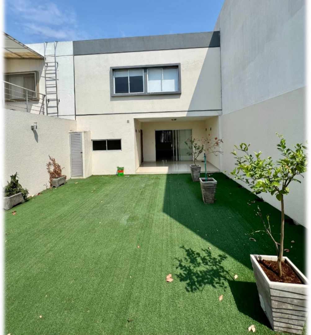 Casa en VentaZona Norte, en Condominio Brisas del Norte 3 dormitorios 4 baños 2 parqueos Foto 15