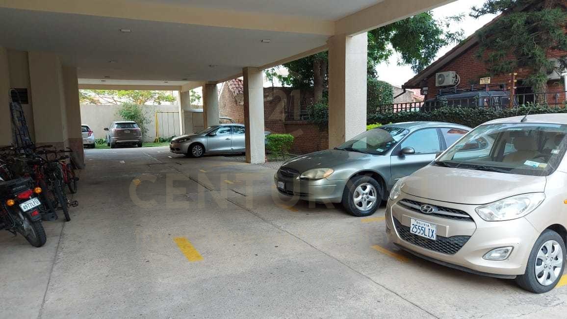 Departamento en Entre 4to y 5to anillo Norte en Santa Cruz de la Sierra 3 dormitorios 4 baños 1 parqueos Foto 6