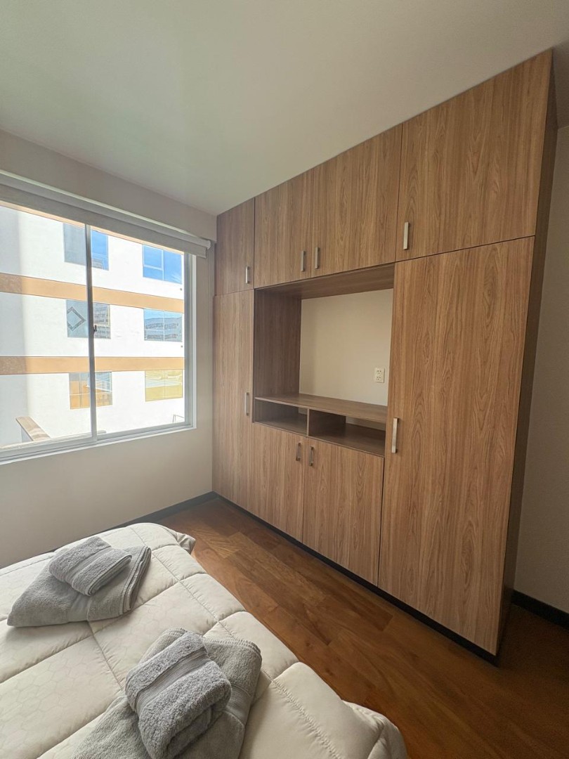 Departamento en VentaDepto Nuevo en Venta
2 Dormitorios en Suite, Obrajes 2 dormitorios 3 baños  Foto 9