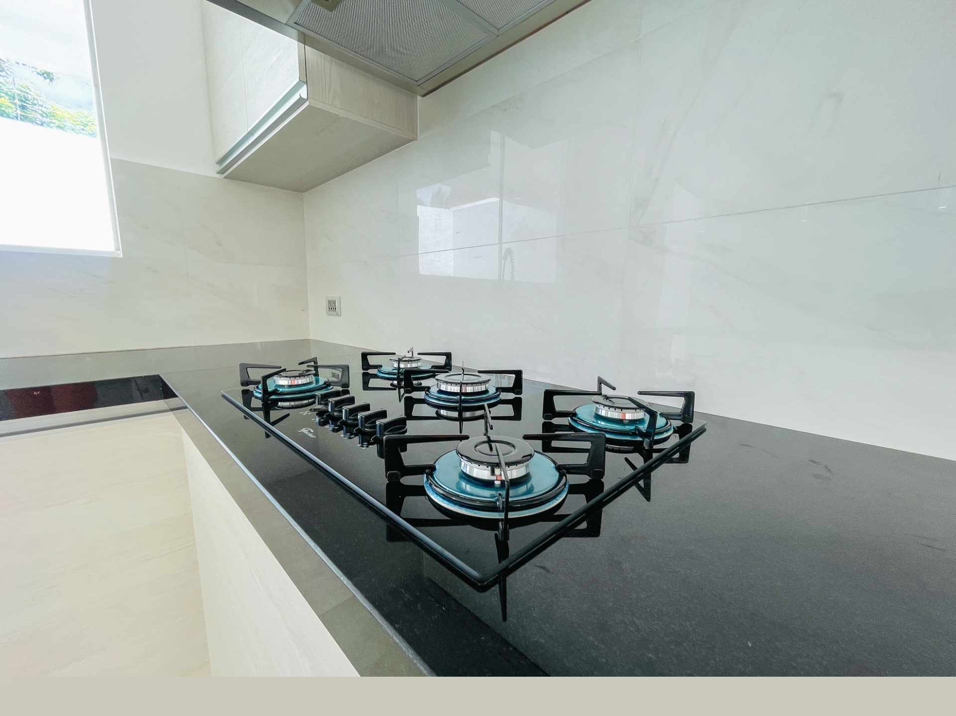 Casa en VentaCondominio Aventura Urubó, Urubó 3 dormitorios 3 baños 2 parqueos Foto 9