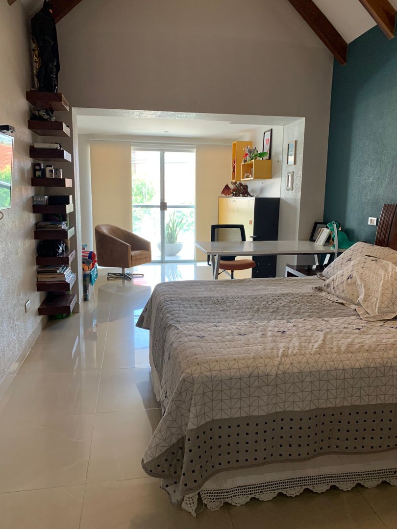Casa en VentaUrbanización El Remanso 1, calle 1 este #8450 3 dormitorios 5 baños 1 parqueos Foto 3