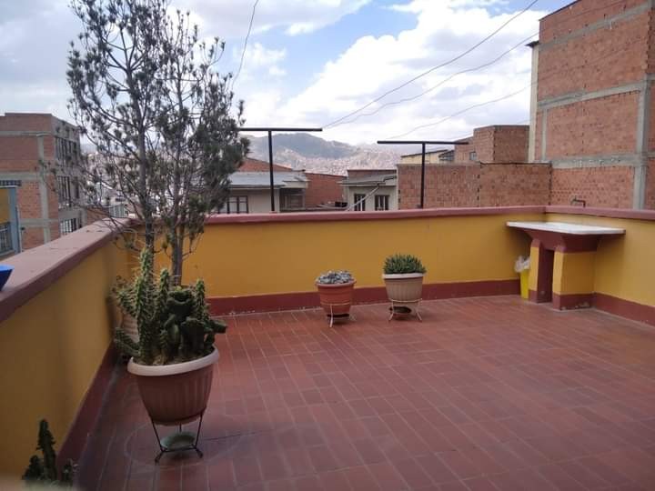 Casa San Pedro, excelente ubicación  Foto 8