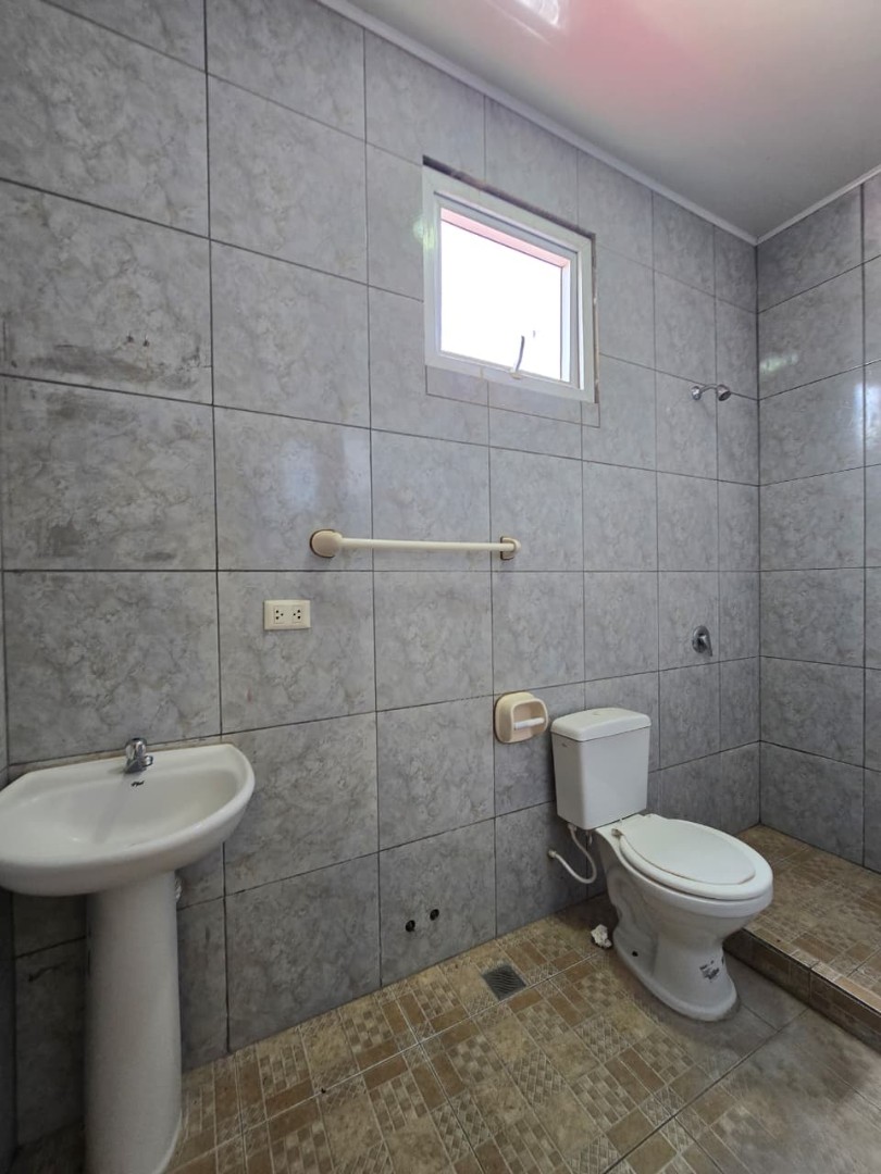 Casa Zona Norte – Av. Alemana, casa amplia en alquiler Foto 27