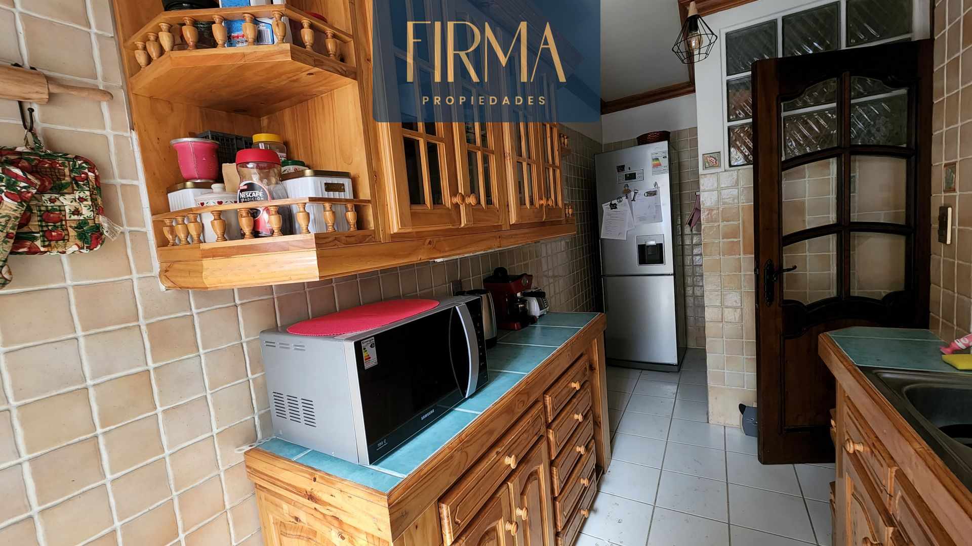 Casa en Achumani en La Paz 2 dormitorios 3 baños 1 parqueos Foto 9