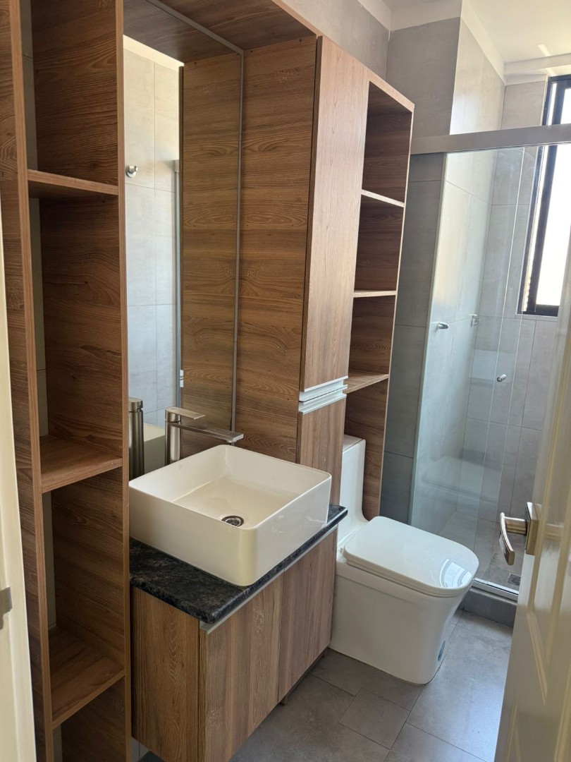 Departamento en VentaCalle Fernando Guachalla, entre 20 de octubre y 6 de agosto 3 dormitorios 2 baños 1 parqueos Foto 16