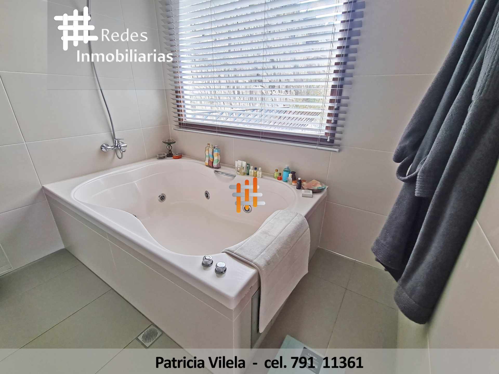 Casa en Auquisamaña en La Paz 4 dormitorios 7 baños 4 parqueos Foto 22