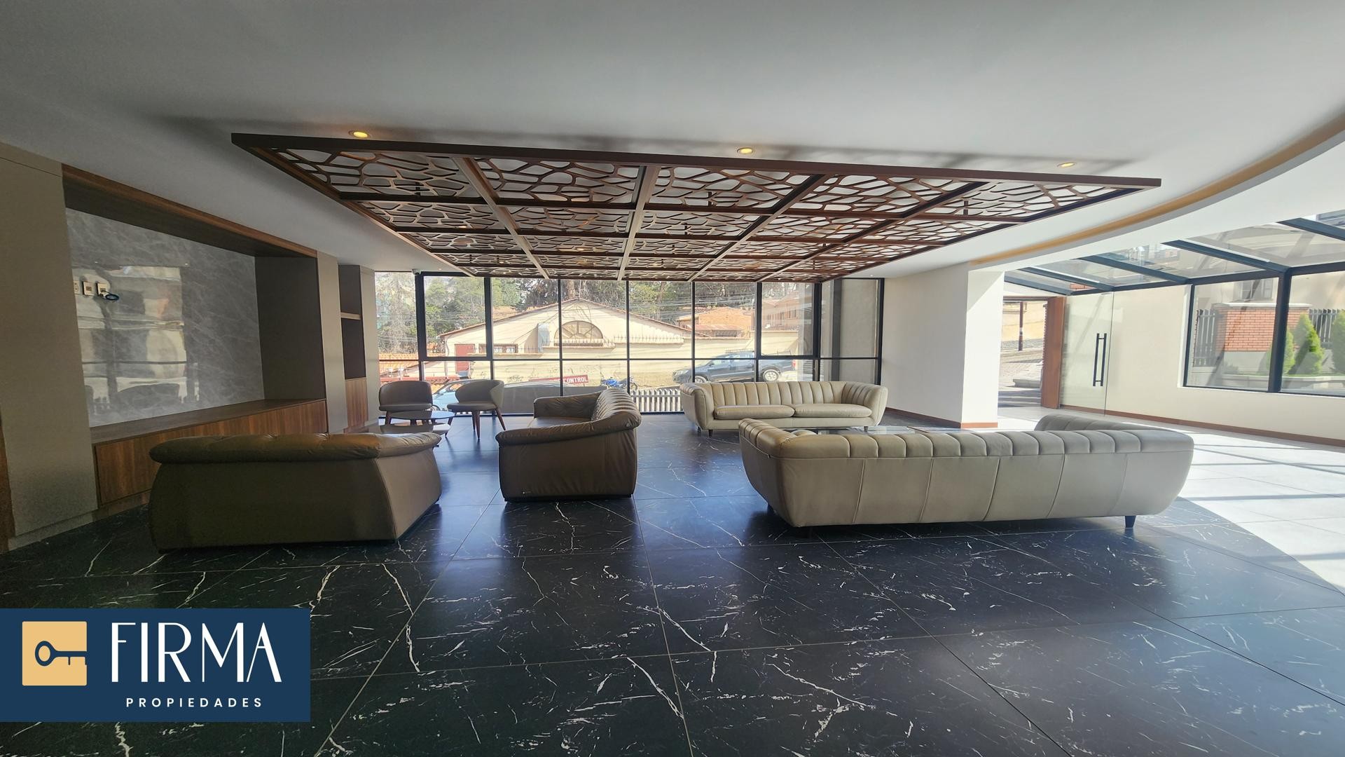 Departamento en VentaDEPARTAMENTO DE LUJO CON PATIO PRIVADO EN VENTA A ESTRENAR Foto 6