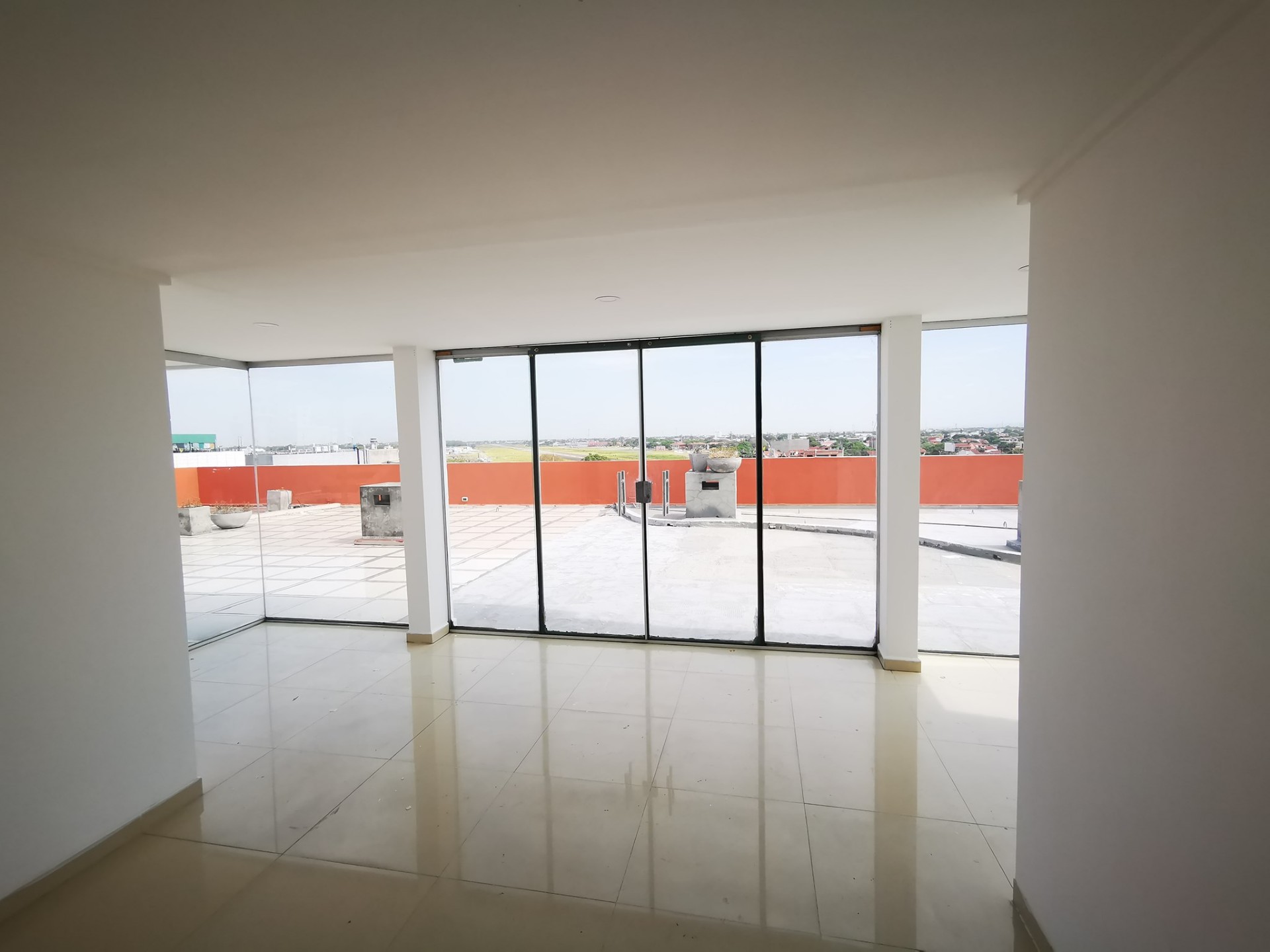 Departamento en VentaAv. Velarde esquina Ana Barba Foto 9