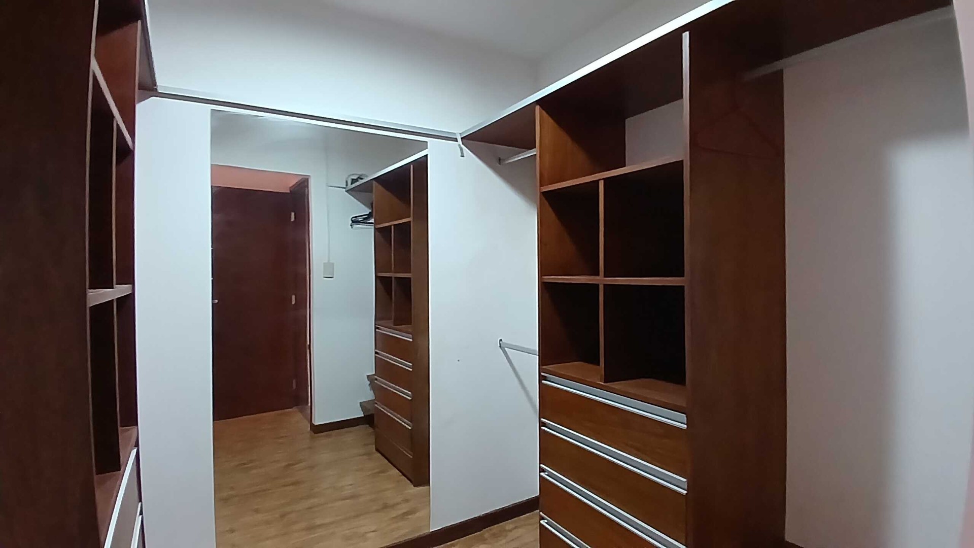Departamento en Alquiler🏢 EN ALQUILER – CÓMODO DEPARTAMENTO EN ZONA CENTRO Foto 8