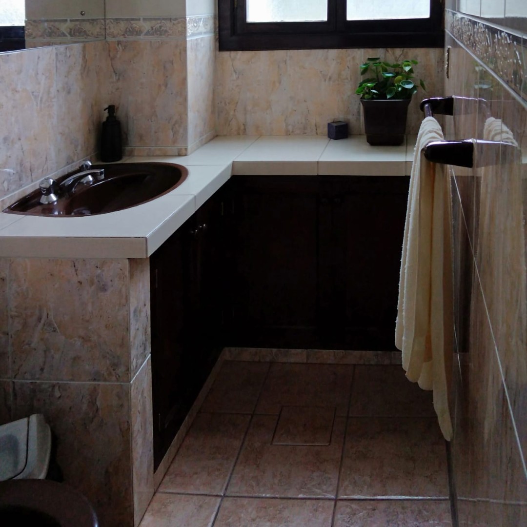 Casa en Achumani en La Paz 3 dormitorios 4 baños 2 parqueos Foto 9