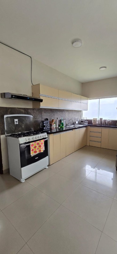 Casa en VentaAv. Banzer km 8.5, cerca del Colegio Cambridge – Cond. Valle Norte 3 dormitorios 4 baños 2 parqueos Foto 11