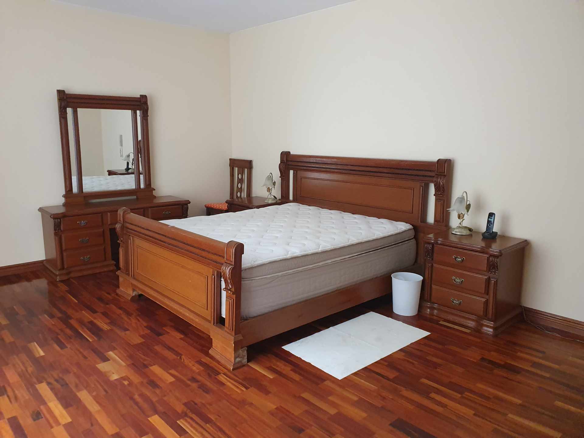 Departamento en AlquilerAchumani 4 dormitorios 5 baños 2 parqueos Foto 4