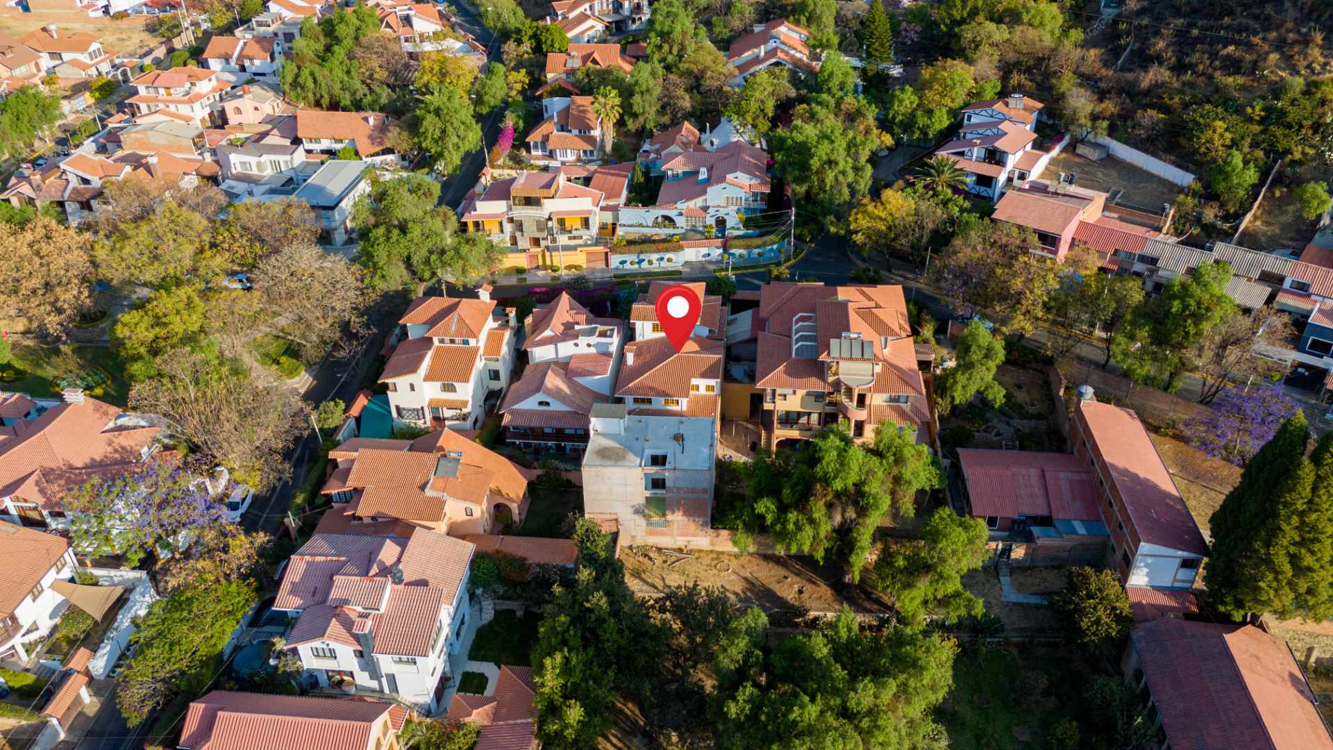 Casa en VentaBarrio Irlandés  6 dormitorios 5 baños 2 parqueos Foto 12