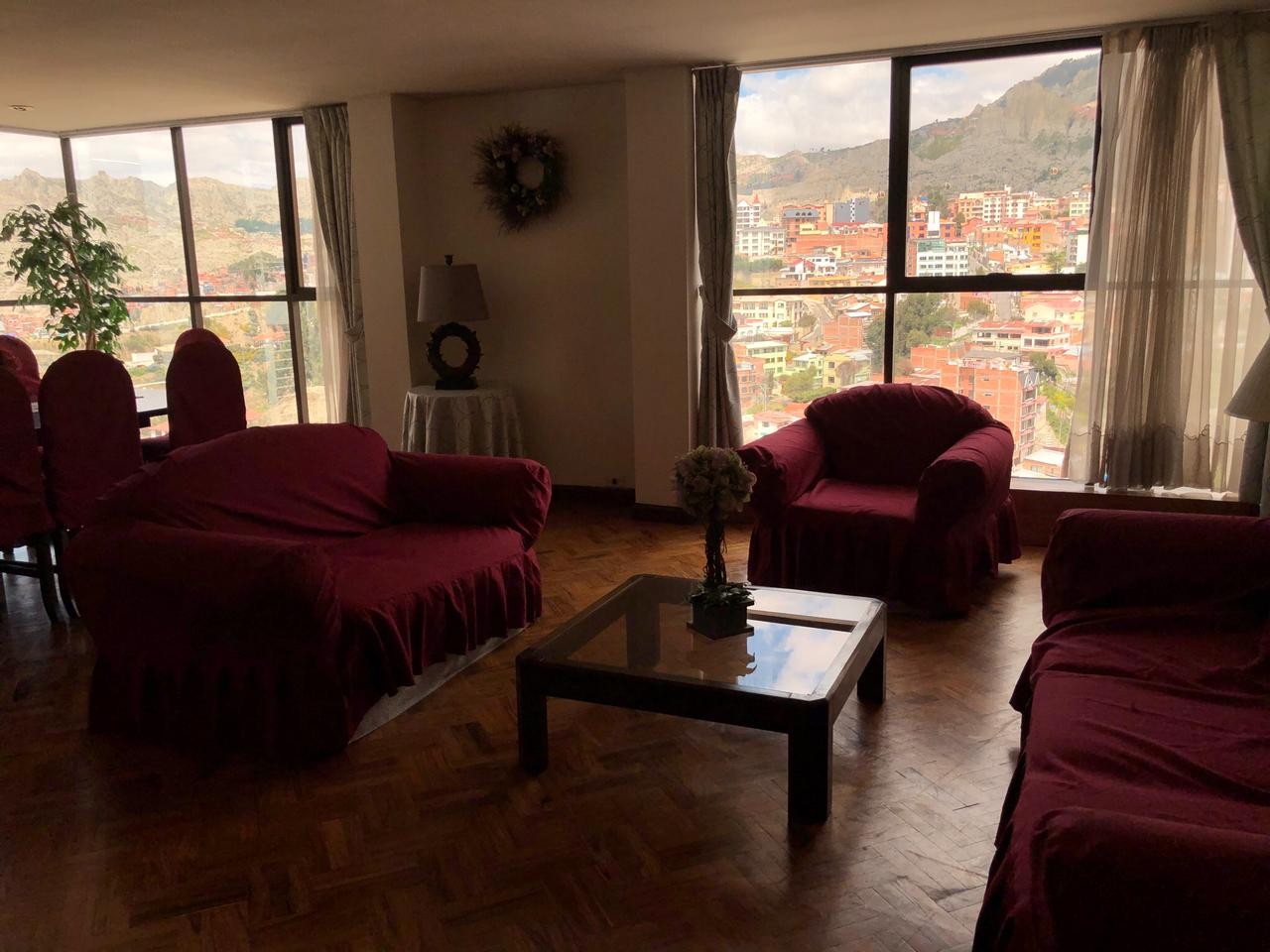 Habitación en AlquilerAmplia y Cómoda habitación en Sopocachi en Departamento de Lujo Foto 8