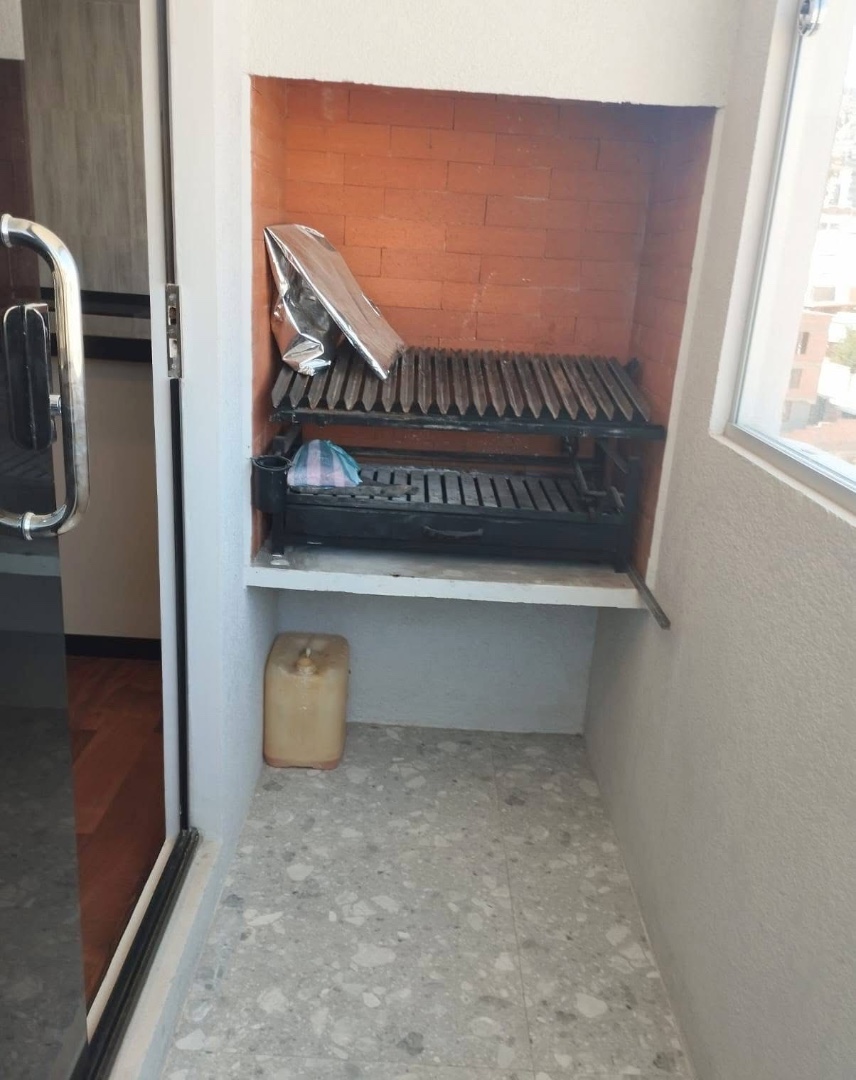 Departamento en AlquilerACHUMANI C/29 (AV.JAVIER DEL GRANADO Foto 4
