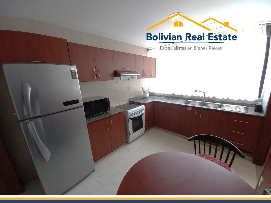 Departamento en AlquilerDEPARTAMENTO AMOBLADO EN ALQUILER - CALACOTO 3 dormitorios 3 baños 1 parqueos Foto 5