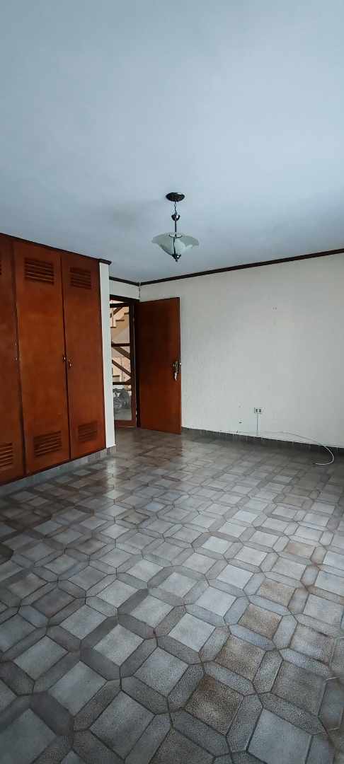 Casa CASA EN ALQUILER Barrio Urbari  Foto 3