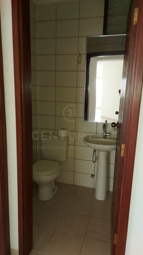 Departamento en Entre 4to y 5to anillo Norte en Santa Cruz de la Sierra 3 dormitorios 4 baños 1 parqueos Foto 14