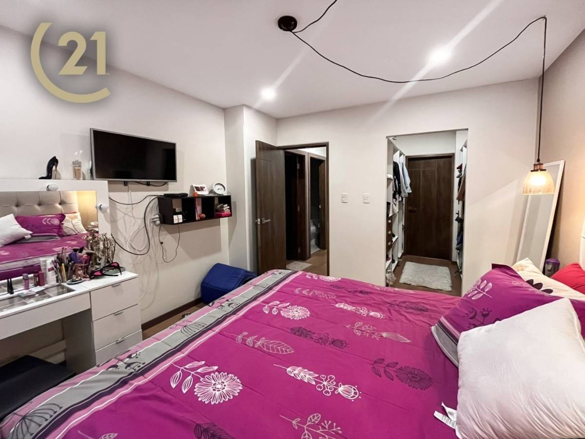 Departamento en AlquilerIRPAVI, CALLE 14 2 dormitorios 2 baños 1 parqueos Foto 12