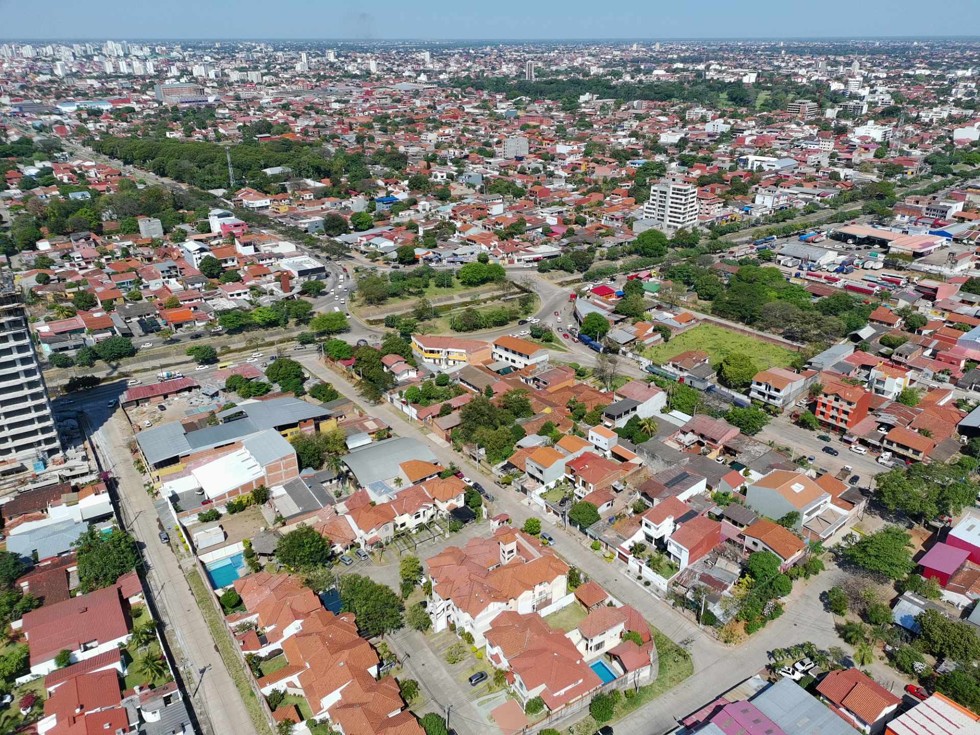 Casa en VentaCOND. HAMBURGO, RADIAL 19 ENTRE 5TO Y 6TO ANILLO Foto 6