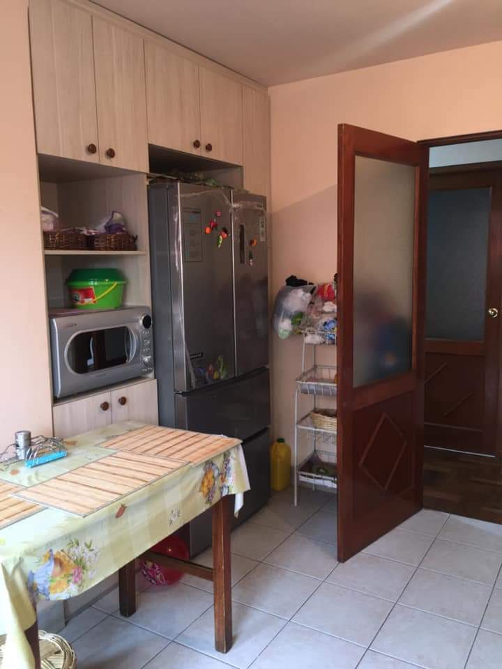 Departamento en VentaCalle Rafael Bustillos Zona Cristo Rey Foto 5