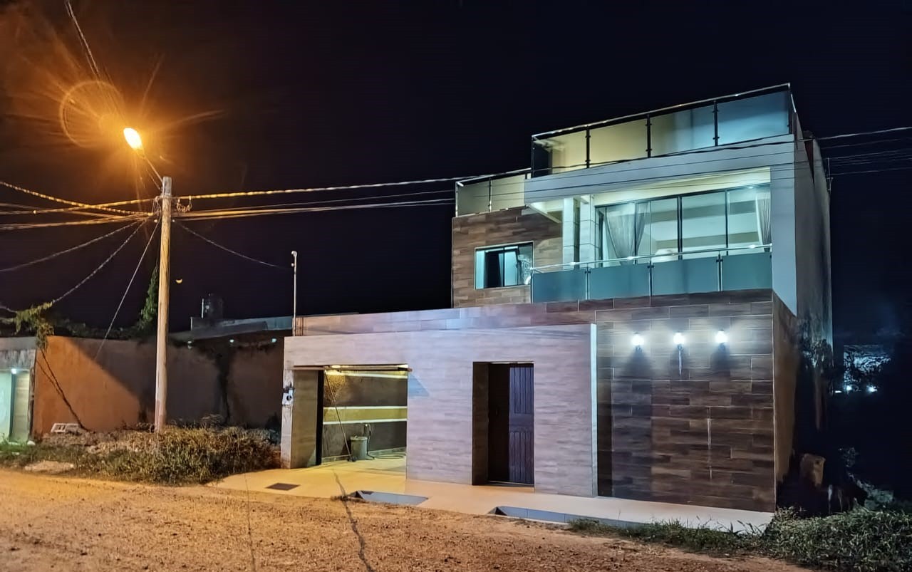 Casa en VentaChaparral ll, calle 4 cerca del aeropuerto 5 dormitorios 5 baños 1 parqueos Foto 20