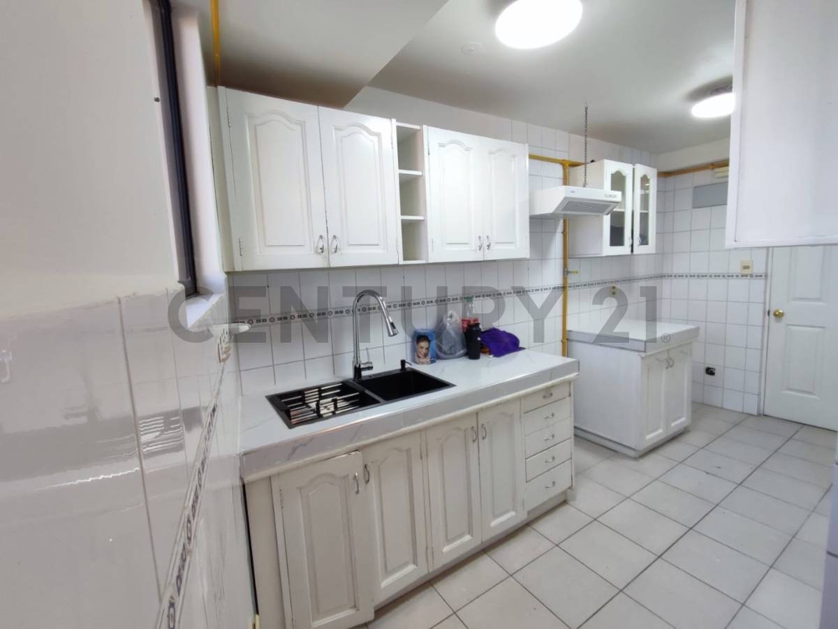 Departamento en AlquilerSOPOCACHI, AV. SANCHEZ LIMA Foto 4