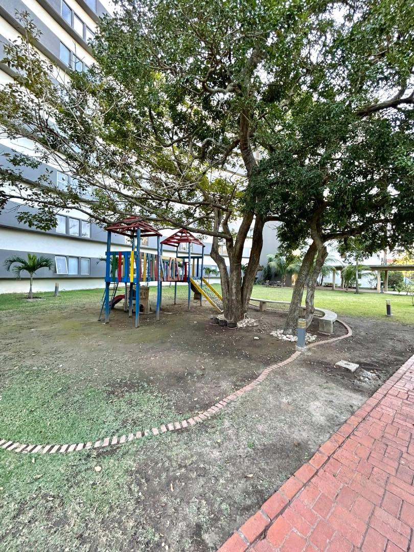 Departamento A solo 2 minutos del puente del Urubo Mario Foianini Foto 5