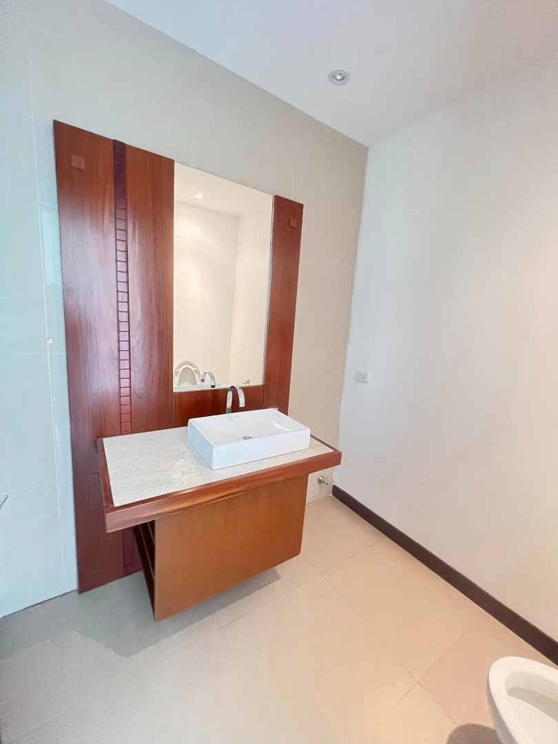 Casa en AlquilerCONDOMINIO JARDINES DEL URUBO  4 dormitorios 5 baños 3 parqueos Foto 24