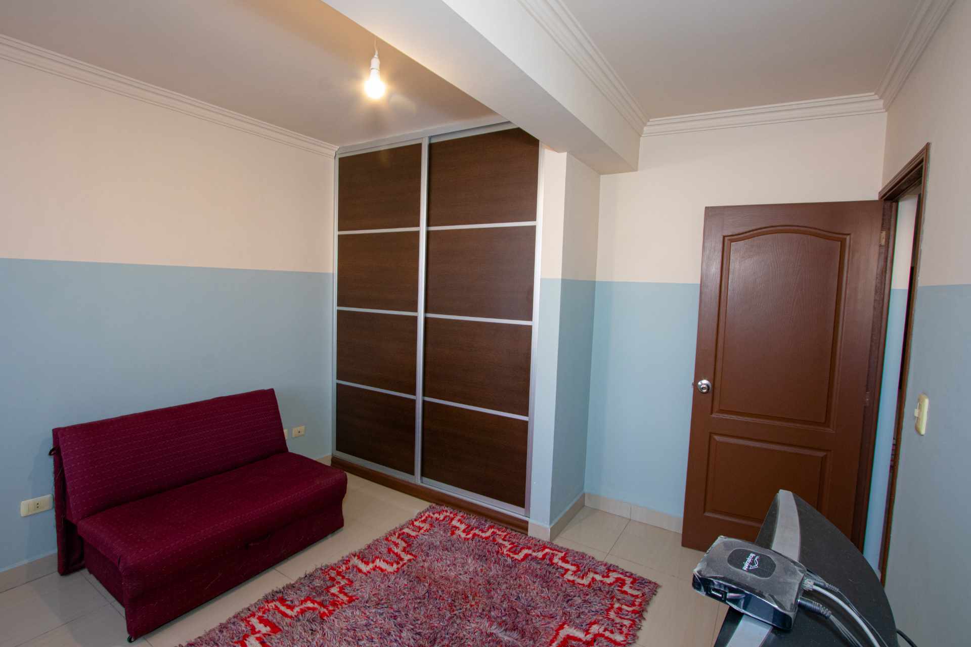 Departamento en AlquilerALQUILER DPTO AMOBLADO + PARQUEO - ZONA CALA CALA Foto 3