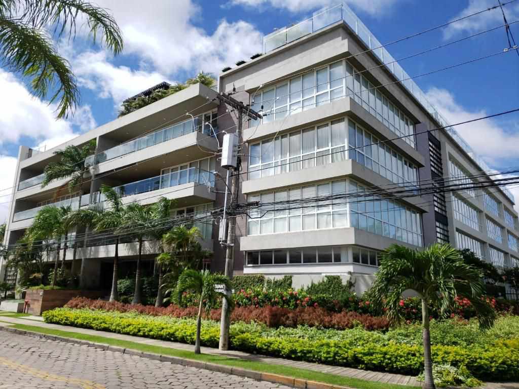 Departamento en Alquiler Edificio Soho, Barrio Las Palmas Radial Castilla, Piso 1 2 dormitorios 3 baños 1 parqueos Foto 1