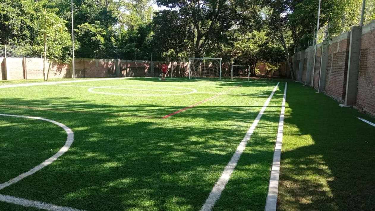 Casa en Entre 5to y 6to anillo Oeste en Santa Cruz de la Sierra 3 dormitorios 4 baños 2 parqueos Foto 4